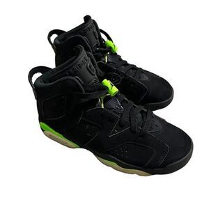 Nike Air Jordan Women's Electric Green 6 Retro Shoes Size 8.5